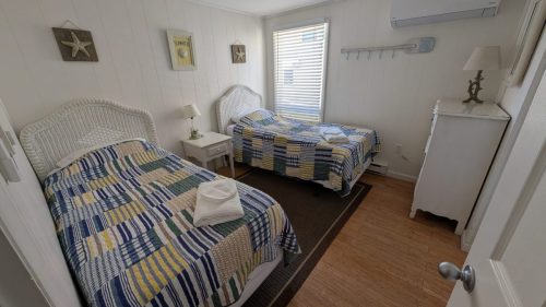 Front Twin Bedroom